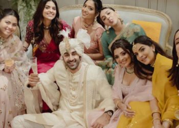 लग्नानंतर आलियाच्या मैत्रिणींसोबत व्यस्त आहे रणबीर