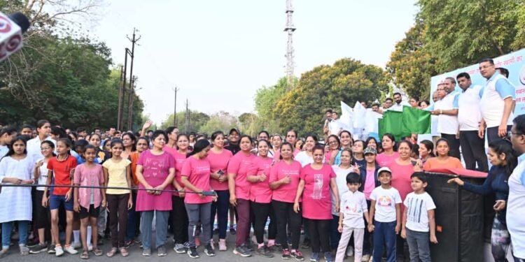 जळगावकरांचा “विश्वशांती दौड”ला अभूतपूर्व प्रतिसाद