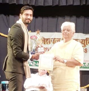 समाजसेवा रत्न पुरस्काराने जळगावचे पियुष गांधी गोव्यात सन्मानित