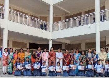 ऑक्सफर्ड इंग्लिश मीडियम स्कूलच्या विद्यार्थ्यांचे यश