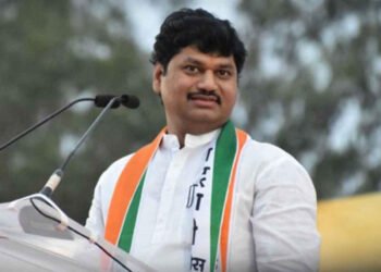 राज्याचे मंत्री तथा राष्ट्रवादीचे नेते ना.धनंजय मुंडेंना ह्रदयविकाराचा सौम्य झटका