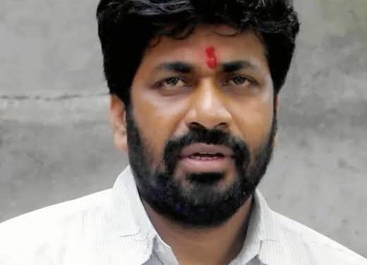 अखेर ना.बच्चू कडूंवर गुन्हा दाखल