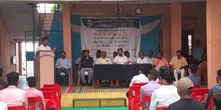 आ.शिरीषदादा चौधरी यांच्या वाढदिवसानिमित्त निंभोऱ्यात सामाजिक उपक्रम