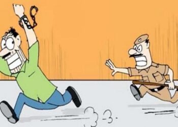 पोलीसांच्या हातावर तुरी देऊन कैदी पसार