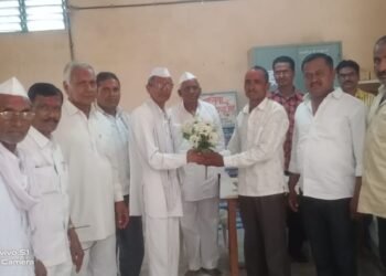 भा.वि.का. सोसायटी चेअरमनपदी अशोक पाटील