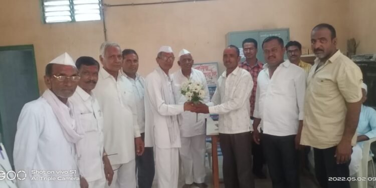 भा.वि.का. सोसायटी चेअरमनपदी अशोक पाटील