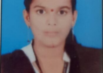 १९ वर्षीय तरुणीचा गळफास