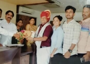 उमाजी गठरी यांना राज्यस्तरीय समाजभूषण पुरस्कार