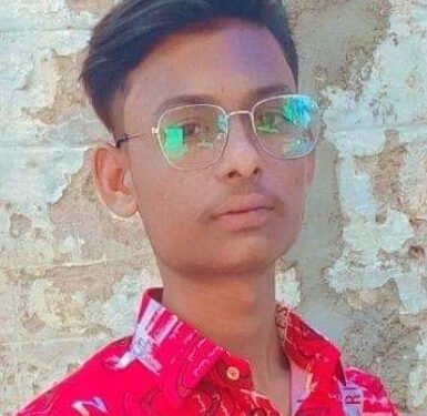 खळबळजनक : भिंत कोसळल्याने तरूण ठार