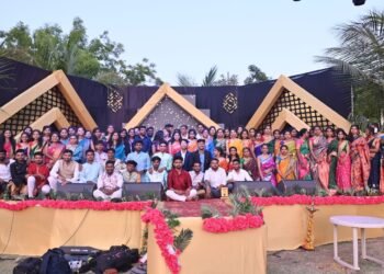 गोदावरी नर्सिंग महाविद्यालयात फ्रेशर्स पार्टी जल्लोषात