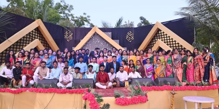 गोदावरी नर्सिंग महाविद्यालयात फ्रेशर्स पार्टी जल्लोषात