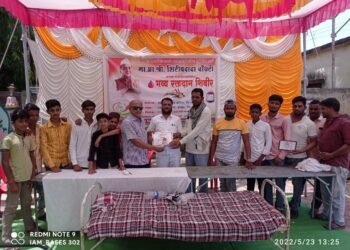 आ. शिरिष चौधरी यांच्या वाढदिवसा निमित्त रक्तदान शिबीर