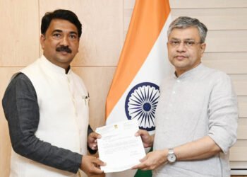 शटल सेवा लवकर सूरू करा