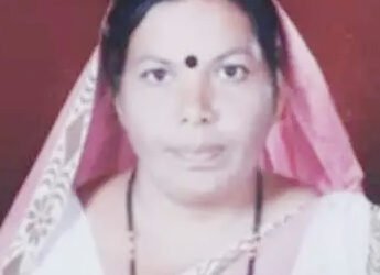 धक्कादायक : अंगावर वीज कोसळल्याने महिला ठार