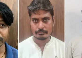 बेकायदेशीर दारू विक्री करणाऱ्या चौघे ताब्यात