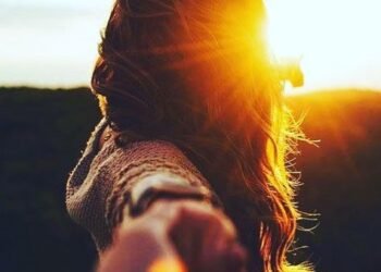 या खासदाराने केले स्वतःचे बोल्ड फोटो व्हायरल