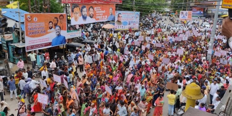 या आमदाराच्या समर्थनार्थ जिल्ह्यात निघाली भव्य रॅली