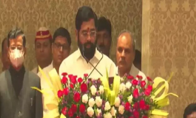 मी एकनाथ संभाजी शिंदे शपथ घेतो की…