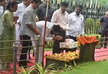 बाळासाहेबांच्या आशीर्वादामुळेच आज मुख्यमंत्री – शिंदे