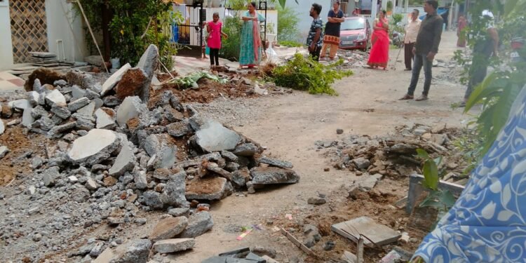 सोनी नगरातील अनधिकृत अतिक्रमण काढले