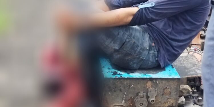 जळगावच्या तरूणाने गमावले दोन्ही पाय!