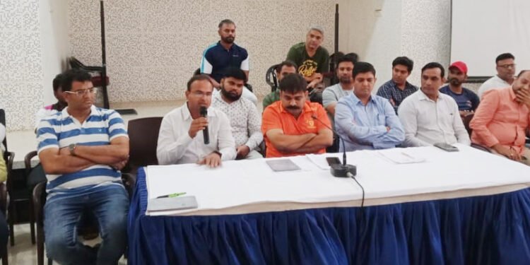 सागर पार्क मैदानाची वीस पटीने केलेली भाडेवाढ तात्काळ रद्द करावी