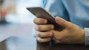 तरूणीला खंडणी मागणाऱ्या विरुद्ध गुन्हा दाखल