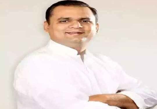 शिंदे सरकारने पहिली लढाई जिंकली ; राहुल नार्वेकर विजयी