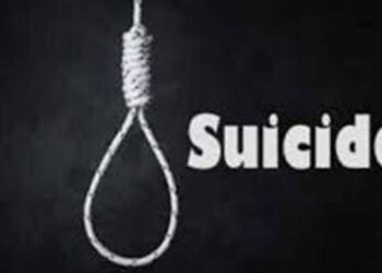 तरुणाची गळफास घेऊन आत्महत्या