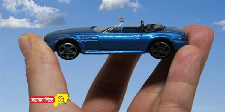 तुम्ही तरंगत्या गाड्या पहिल्या आहे का ? व्हिडिओ प्रचंड व्हायरल