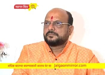 माजी मंत्री गुलाबराव पाटील यांचा ताफा मुंबईच्या दिशेने रवाना