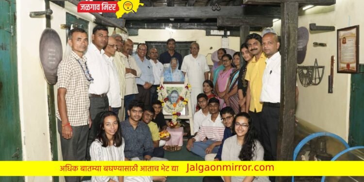 बहिणाईंच्या साहित्यात माणूसकीचा मार्ग – माजी कुलगुरू डॉ. सुदर्शन अय्यंगार