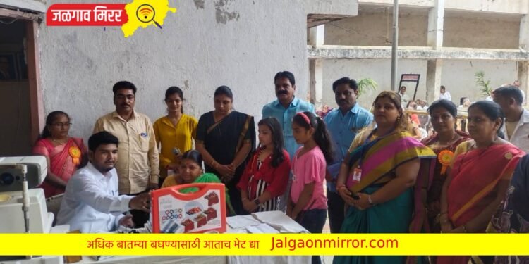 रिद्धी जानवी फाउंडेशनतर्फे शेकडो नागरिकांनी घेतला आरोग्य शिबिराचा लाभ