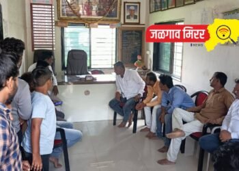 मोदींची ‘मन की बात’ : केकतनिंभोरा गावकरी सहभागी