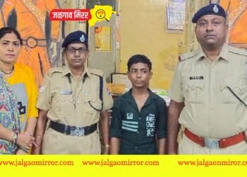 जळगावातील रेल्वे पोलिसांची सतर्कता : १४ वर्षीय मुलाला केले पालकांच्या स्वाधीन