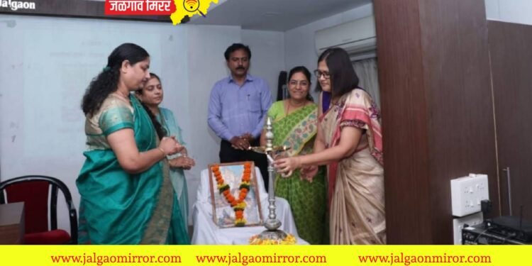 डॉ.बेंडाळे महिला महाविद्यालयात विज्ञान मंडळाचे उद्घाटन