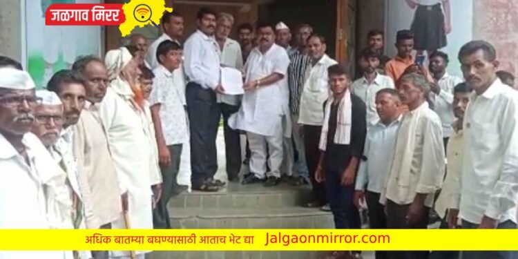 पाचोऱ्यात शेतकऱ्यांचे विविध मागण्यांसाठी उपोषण