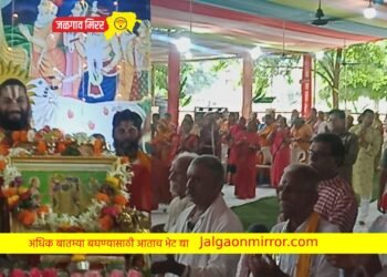 भाविकांच्या उत्साहात भगवंताच्या स्मरणाने शोभायात्रेमध्ये उत्साह