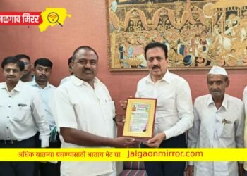 ना.महाजन यांच्या हस्ते रमेश लिंगायत यांना कोरोनायोद्धा पुरस्कार प्रदान