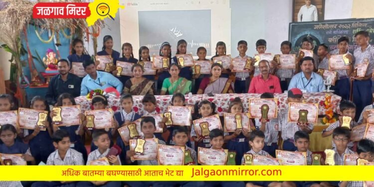 मेहरूण परिसरात पर्यावरण पूर्वक बाप्पांचे विसर्जन