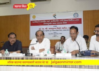 लम्पि चर्मरोग आढावा बैठक : जनावरांच्या लसीकरणाला प्राधान्य देण्याचे पशुसंवर्धन मंत्री राधाकृष्ण विखे पाटील यांचे निर्देश