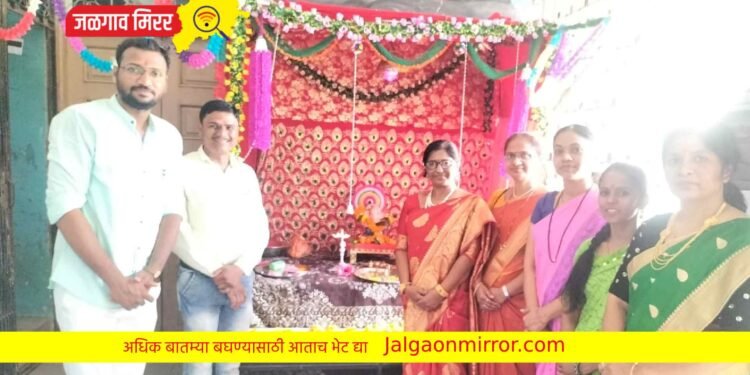 संवेदनशील बातमीचा आनंद : मुस्लिम विद्यार्थी, पालक आणि काका मूर्तीकाराने दिली शाळेला गणेशाची मूर्ती