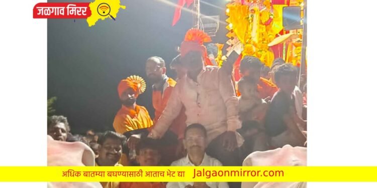 गुलाबराव देवकर बनले वहनोत्सवाचे गाडीवान