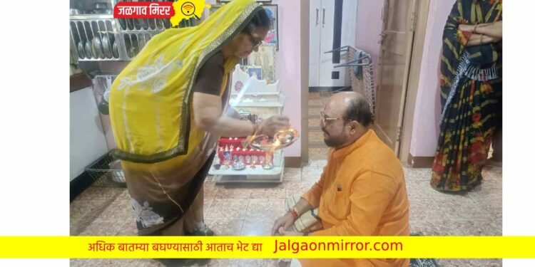 पालकमंत्री गुलाबराव पाटील यांची भाऊबीज उस्ताहात