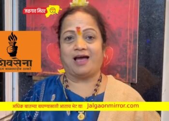 किशोरी पेडणेकरांचं गाणं ऐकलं? ‘पुन्हा पेटवा मशाली’ ! व्हिडीओ व्हायरल