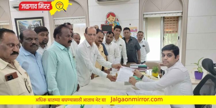 आ.खडसे यांना खोट्या गुन्ह्यात अडकविण्याचा कट?