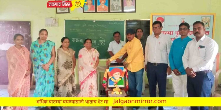 राष्ट्रपिता महात्मा फुले यांचे विचार आजही प्रेरणादायीच !… – पी.डी.पाटील सर