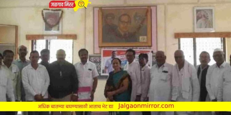 कॉंग्रेसच्या सभेसाठी अमळनेरातून हजारो कार्यकर्ते रवाना !