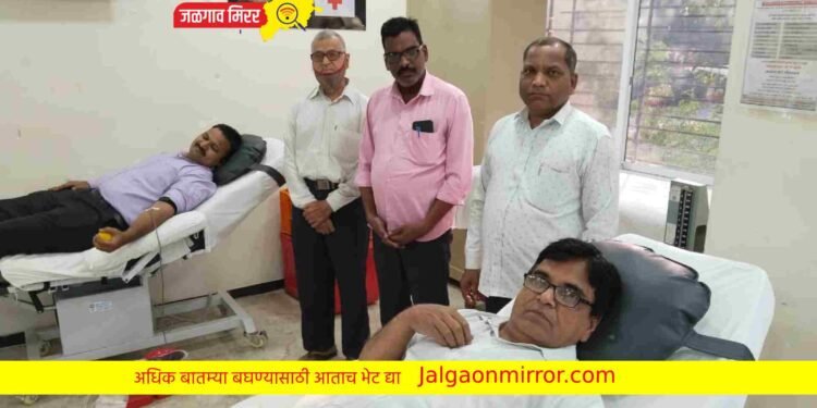 पत्रकार मदन लाठी यांचे ८२ वे रक्तदान !
