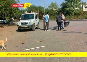 भुसावळात भररस्त्यावर तरुणावर चाकु हल्ला